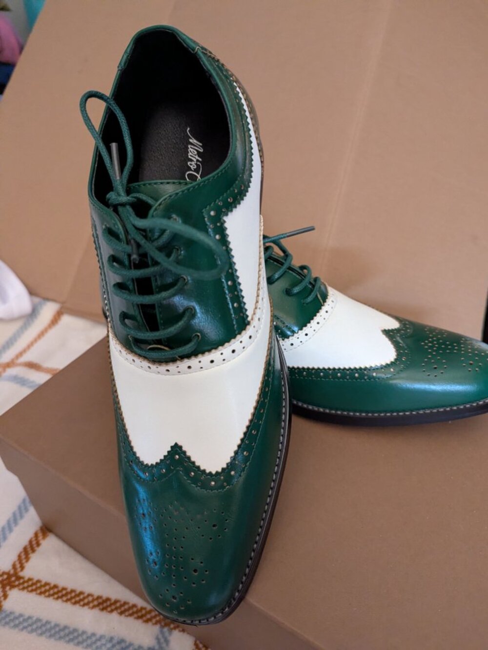 Mens Derby's Green & White Shoes Size 10